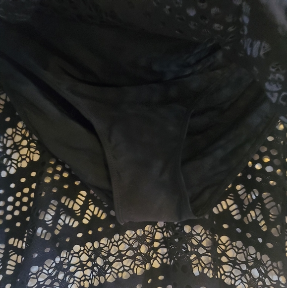 Skirted Bathing suit bottoms - Picture 2 of 6